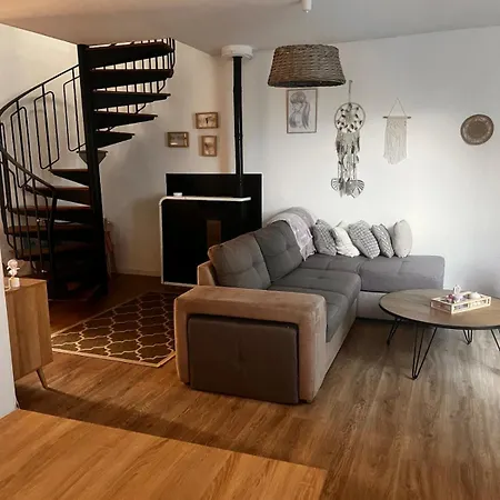 Charming Little Quiet House 펜션 *
